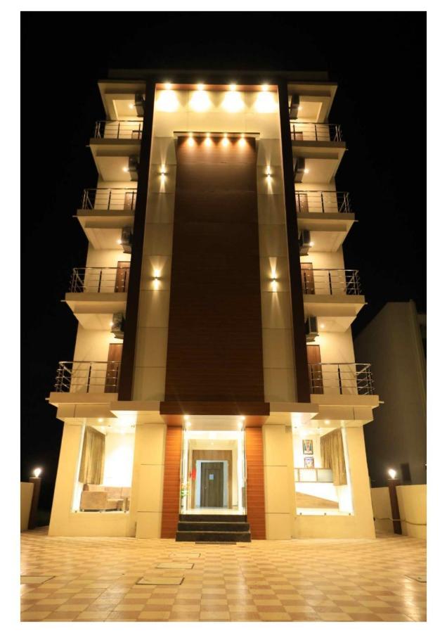 Hotel Scintilla Сомнатх Экстерьер фото